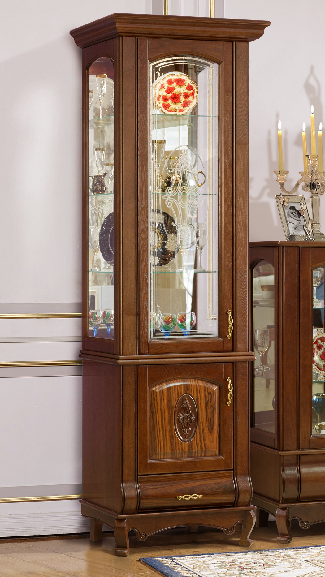 Шкаф с витриной "Оскар" 1-дв. (с декором "Вензель") со шпоном палисандра