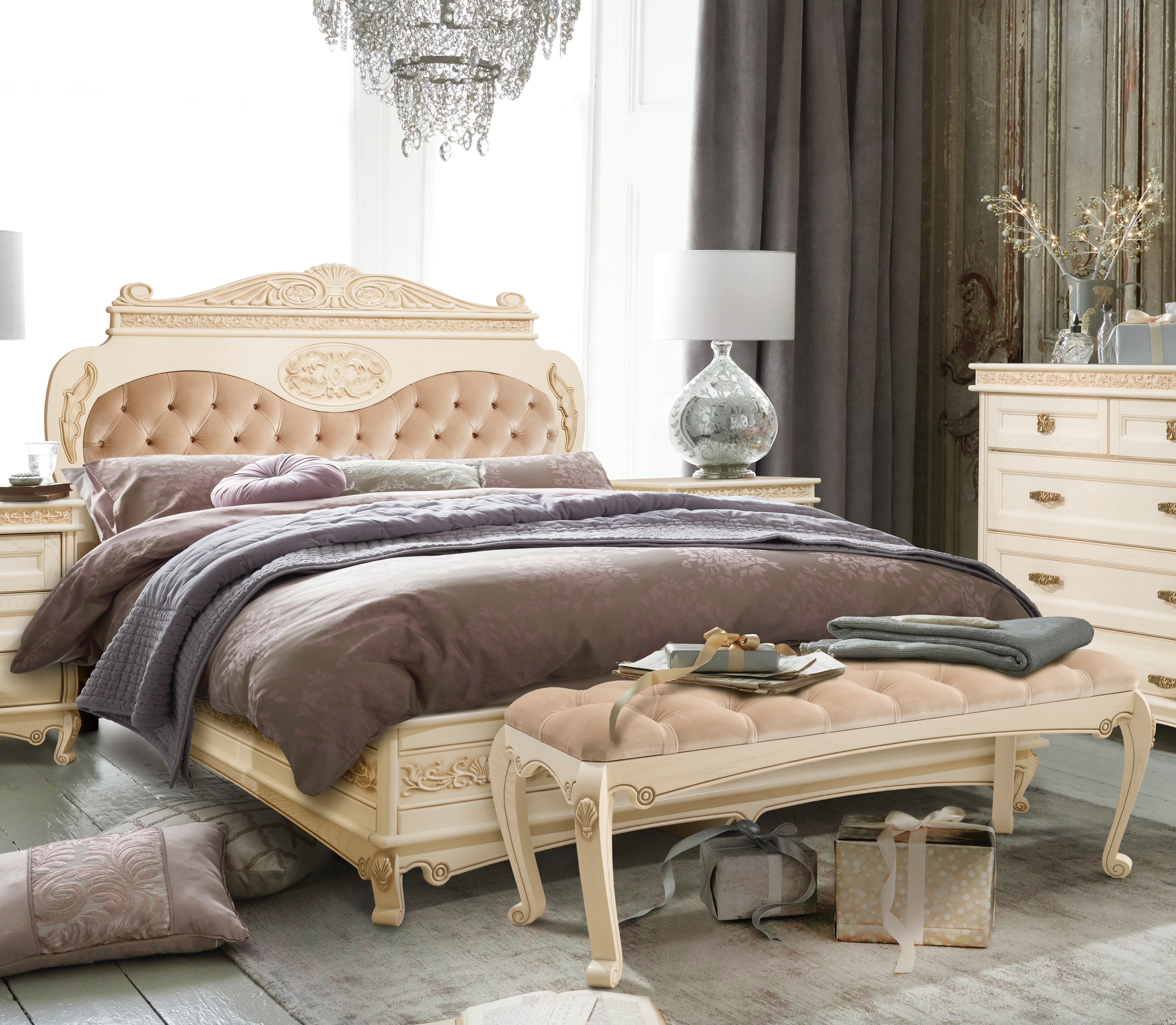 Кровать "Флоренция" с патинированием (без изножья, с мягким изголовьем из ткани)